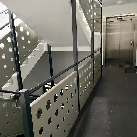 Davis Haus *